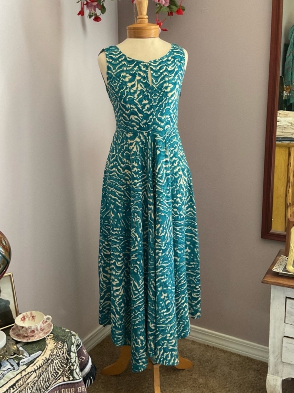 Sundance Blue wave  Sleeveless Maxi Flowy Dress
